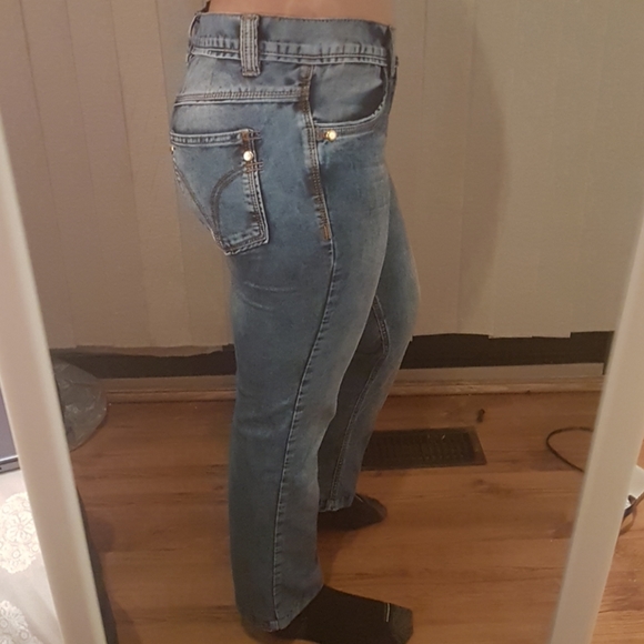 Jeans - Picture 6 of 8